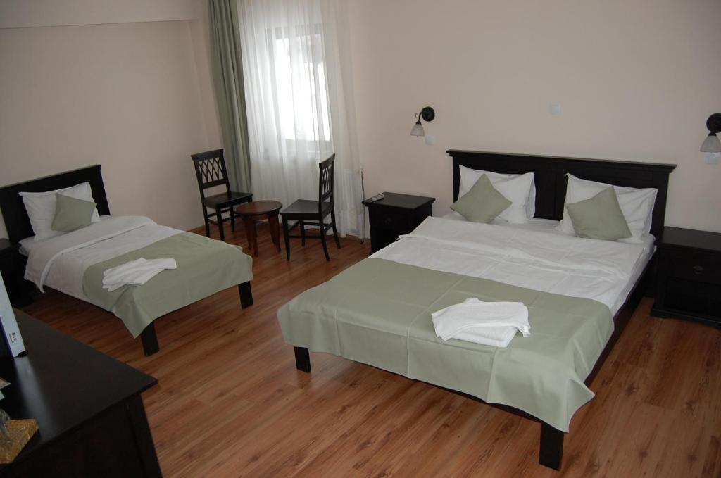 Complexul Turistic Cheile Butii Hotel Cimpu lui Neag Room photo
